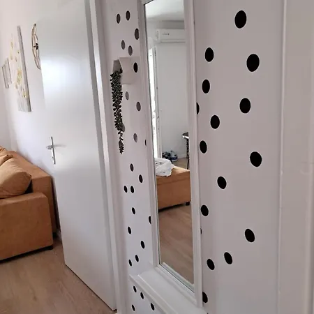 Apartman-kuzminski-kraje14 Vodice